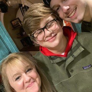 Meet your Posher, Jenny